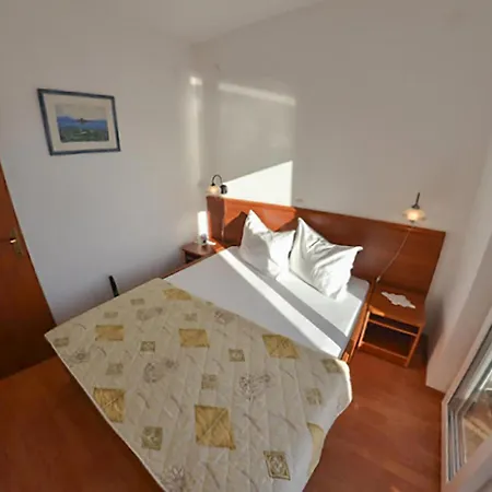 Stunning In With House Sea View Apartmán *